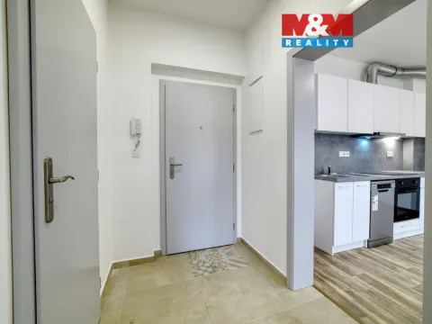 Pronájem bytu 1+1, Mariánské Lázně - Úšovice, Palackého, 32 m2