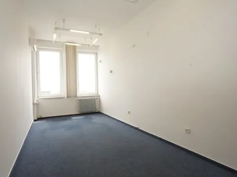 Pronájem kanceláře, Kladno, Váňova, 24 m2