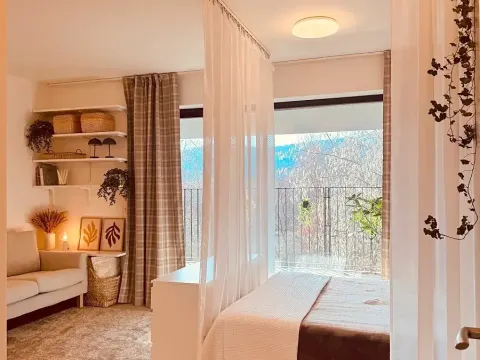 Pronájem bytu 1+kk, Praha - Modřany, Mezi vodami, 50 m2