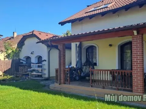 Pronájem rodinného domu, Praha - Kunratice, Pod javory, 711 m2