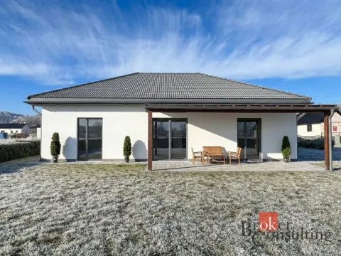 Prodej pozemku, 1169 m2