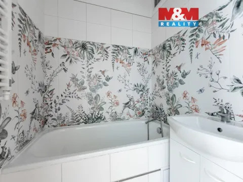 Prodej bytu 2+1, Bukovany, 51 m2