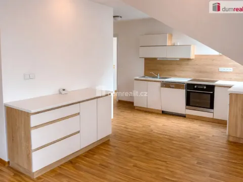 Pronájem bytu 2+kk, Kolín - Kolín V, Ke Hřbitovu, 68 m2