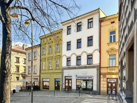 Pronájem obchodního prostoru, Jihlava, Masarykovo náměstí, 253 m2