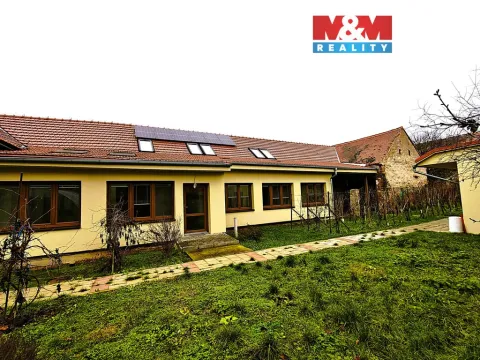 Prodej rodinného domu, Šumice, 253 m2