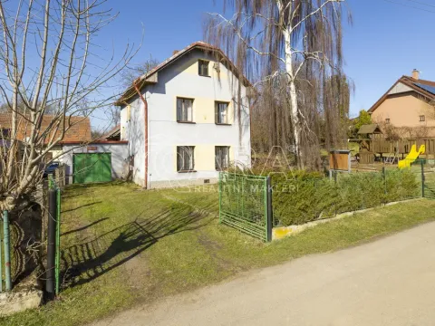 Prodej rodinného domu, Úherčice, 154 m2