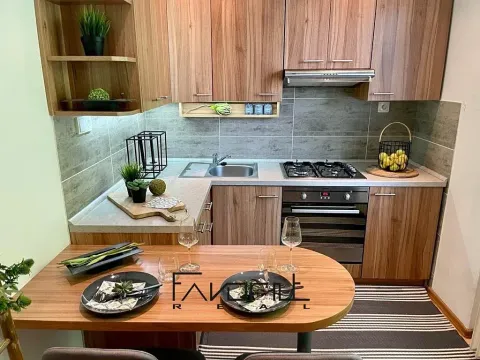 Prodej bytu 2+1, Ostrava, Sokolská třída, 59 m2