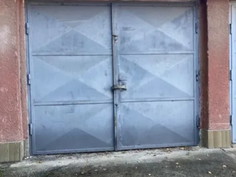 Prodej garáže, Brno, Třískalova, 17 m2