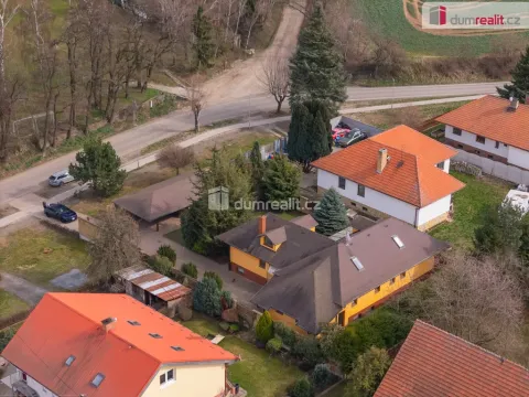 Prodej rodinného domu, Sluštice, 337 m2