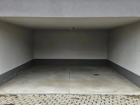 Pronájem garáže, Havlíčkův Brod, U Panských, 25 m2