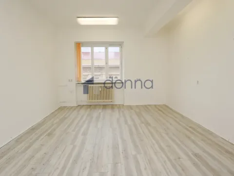 Pronájem kanceláře, Praha, Blanická, 20 m2