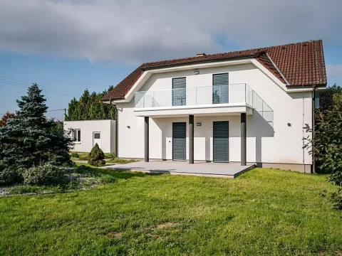 Prodej rodinného domu, Dolní Břežany, Na Zálepech, 150 m2