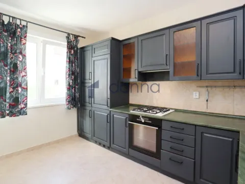 Pronájem bytu 3+1, Praha, Dubečská, 70 m2