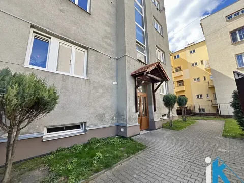 Pronájem bytu 2+kk, Prostějov, Joštovo nám., 49 m2