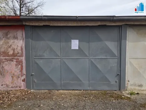 Pronájem garáže, Plzeň, Na Sklárně, 18 m2