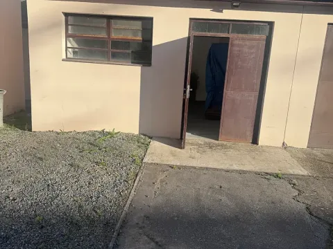 Pronájem skladu, Praha - Radotín, Horymírovo náměstí, 20 m2