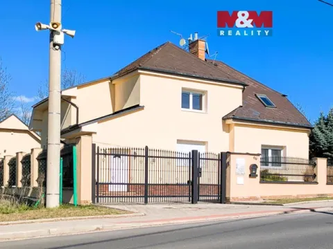 Prodej rodinného domu, Chrast - Podlažice, 280 m2