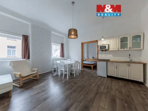 Prodej rodinného domu, Hroznětín, Mlýnská, 327 m2