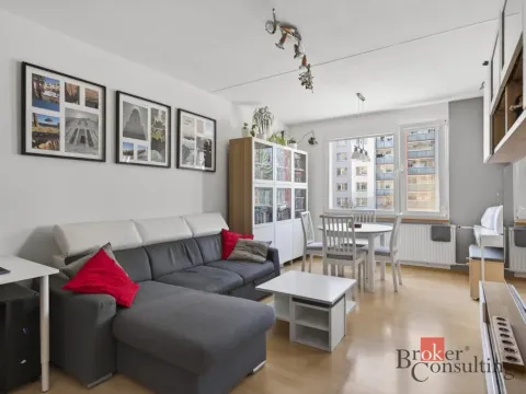 Prodej bytu 3+kk, Plzeň - Bolevec, Žlutická, 74 m2