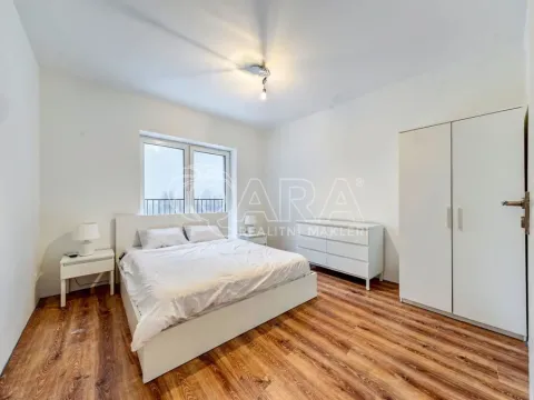 Prodej bytu 4+kk, Mladé Buky - Hertvíkovice, 132 m2