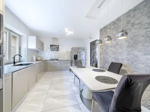 Prodej rodinného domu, Říčany, Rooseveltova, 164 m2