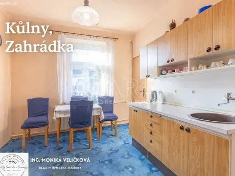 Prodej bytu 2+1, Krnov, Chářovská, 55 m2