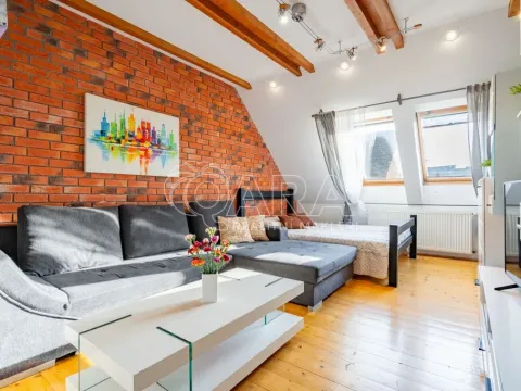 Prodej bytu 2+1, Plzeň - Doubravka, Skalní, 55 m2