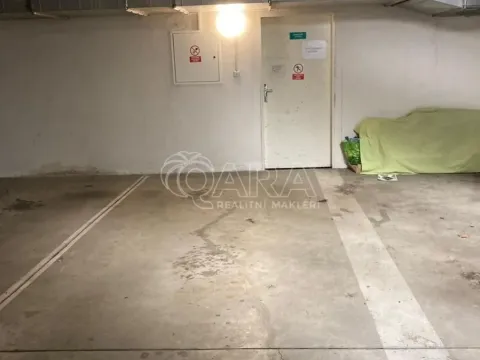 Pronájem garáže, Praha - Záběhlice, U Zahradního města, 13 m2