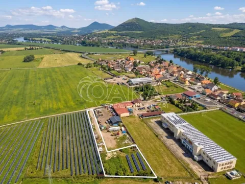 Prodej komerčního pozemku, Mlékojedy, 2769 m2
