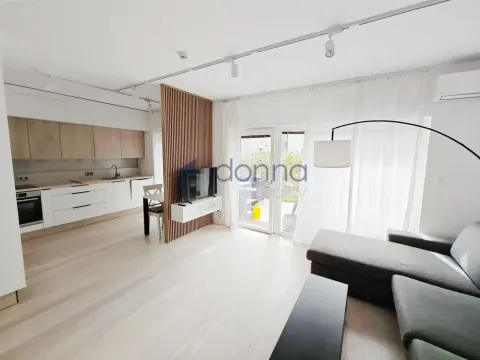 Pronájem bytu 2+kk, Praha, Kobrova, 46 m2