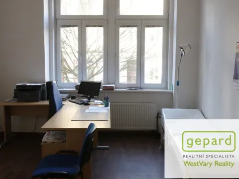 Pronájem obchodního prostoru, Karlovy Vary, Moskevská, 66 m2