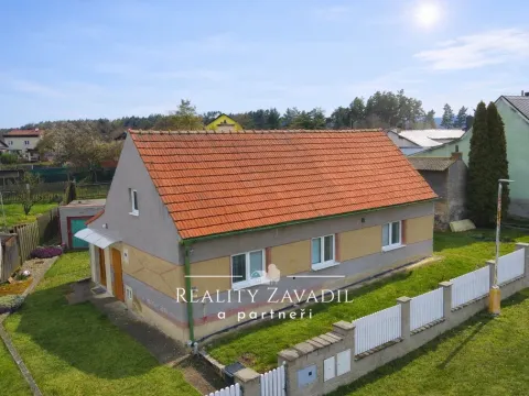 Prodej rodinného domu, Vroutek, Pod Hájem, 130 m2