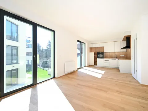 Pronájem bytu 1+kk, Praha - Střížkov, Střížkovská, 37 m2