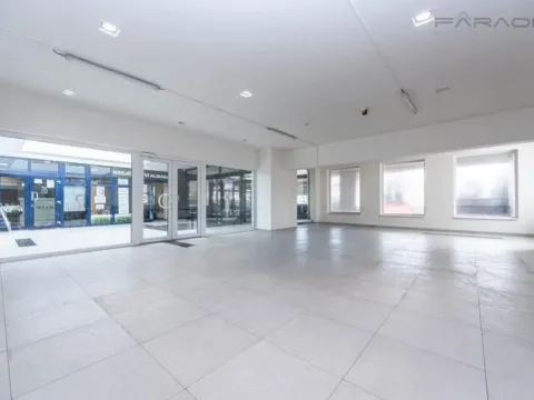 Pronájem obchodního prostoru, Praha - Stodůlky, Prusíkova, 102 m2