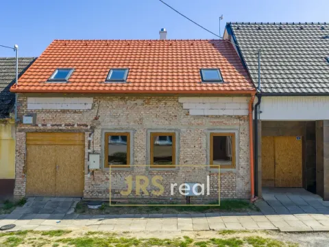 Prodej rodinného domu, Veselí nad Moravou - Zarazice, 527 m2