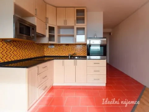 Pronájem bytu 1+1, Brno - Královo Pole, Herčíkova, 35 m2