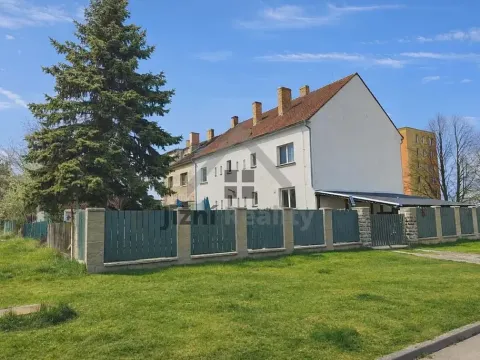 Prodej rodinného domu, České Velenice, Komenského, 450 m2