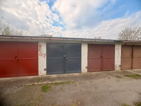 Pronájem garáže, Ostrava, 19 m2
