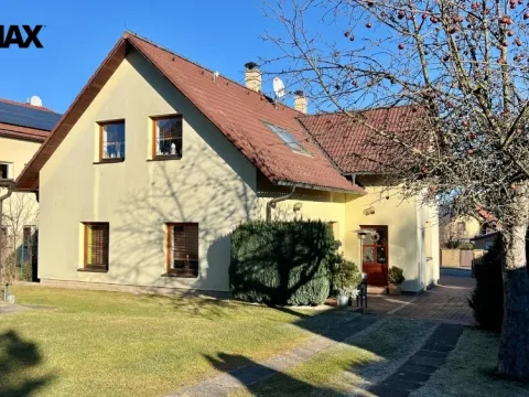 Prodej rodinného domu, Pelhřimov, Cholossiova, 220 m2