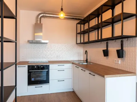 Pronájem bytu 2+kk, Pardubice - Zelené Předměstí, Smilova, 60 m2