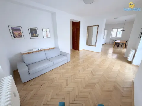 Prodej bytu 3+1, Praha - Vršovice, K louži, 84 m2