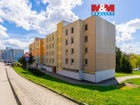 Prodej bytu 4+1, Dačice - Dačice V, Dlouhá, 78 m2