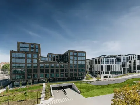 Pronájem skladu, Praha - Vinohrady, Italská, 260 m2