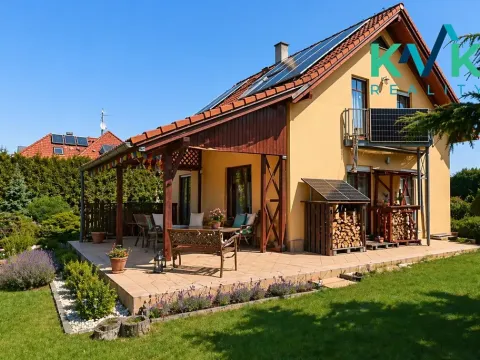 Prodej rodinného domu, Karlovy Vary, K Letišti, 250 m2