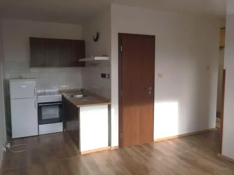 Pronájem bytu 2+kk, Most, Komořanská, 33 m2