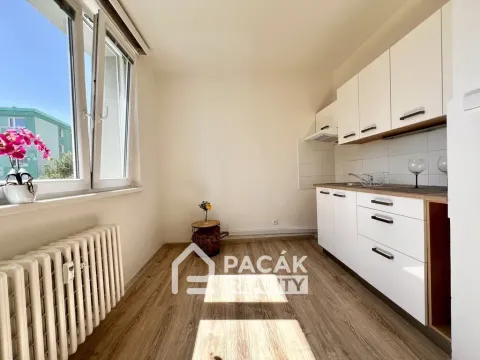 Prodej bytu 1+1, Olomouc, Nešporova, 33 m2