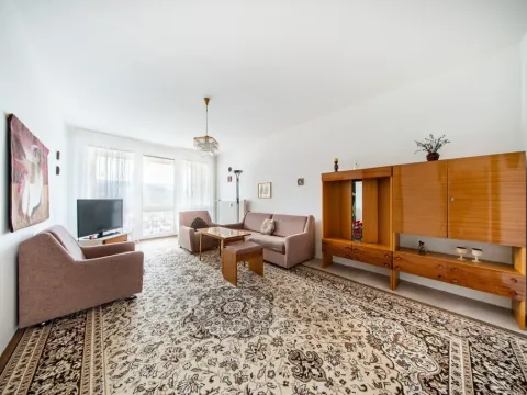 Pronájem bytu 3+1, Český Krumlov - Plešivec, Sídliště Plešivec, 80 m2