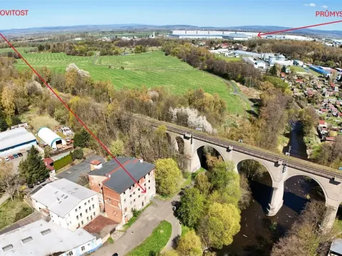 Prodej komerční nemovitosti, Cheb, Slavice, 1600 m2