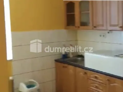 Pronájem bytu 2+1, Praha - Hostavice, Pilská, 60 m2