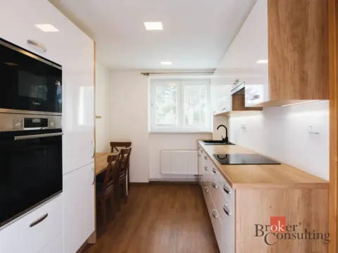 Prodej bytu 2+1, 65 m2